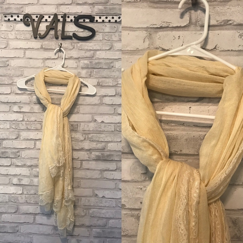 Charming Charlie Scarf